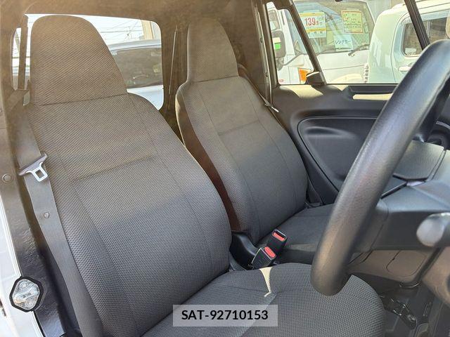 Toyota C+pod 2022-06 4932245-9