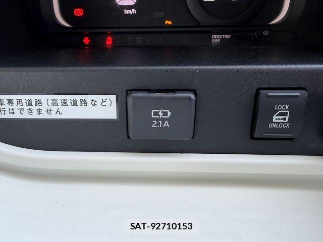 Toyota C+pod 2022-06 4932245-6
