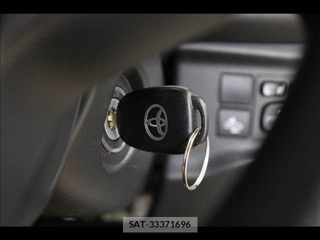 Toyota C+pod 2021-11 6814109-15