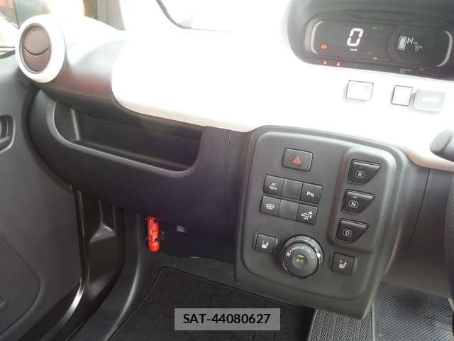 Toyota C+pod 2022-01 7875632-18