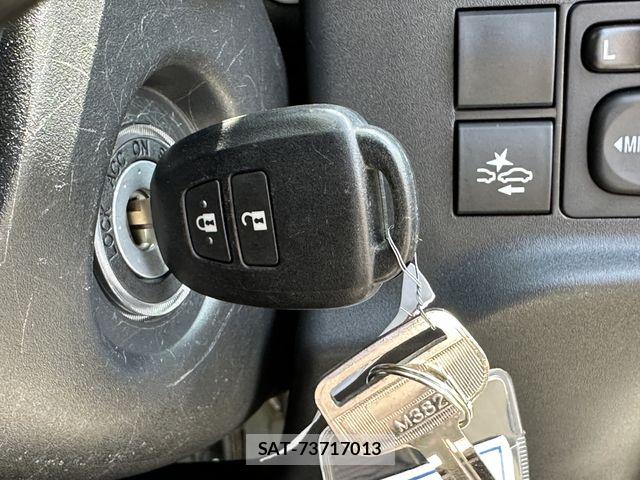 Toyota C+pod 2023-07 8206725-24
