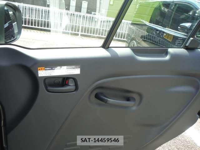 Toyota C+pod 2023-12 8795429-22