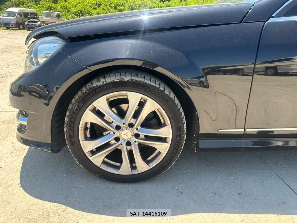 Mercedes Benz C-CLASS 2013-08 7831742-26
