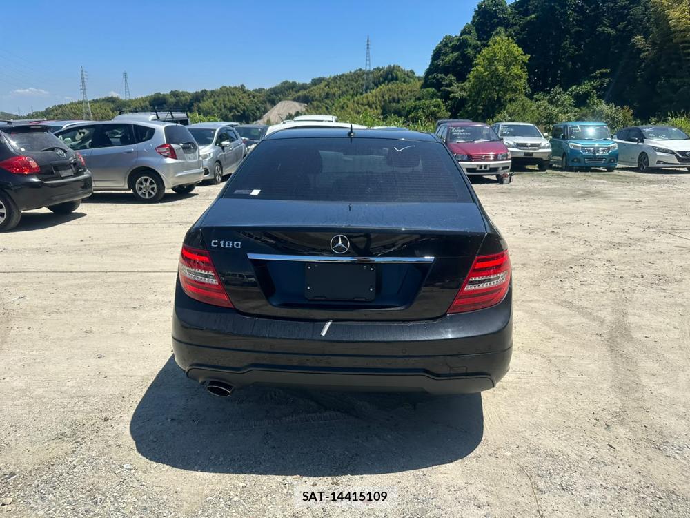 Mercedes Benz C-CLASS 2013-08 7831742-3