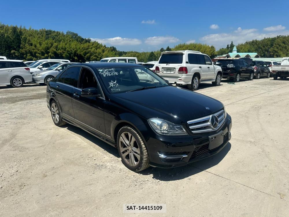 Mercedes Benz C-CLASS 2013-08 7831742-6