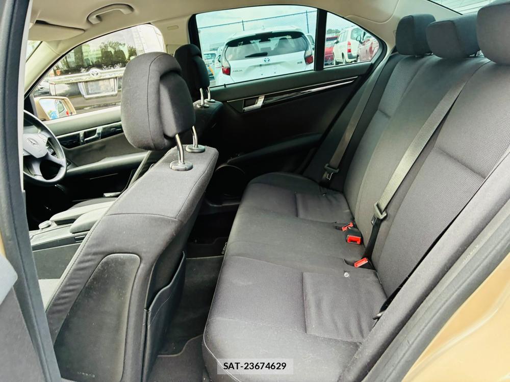 Mercedes Benz C-CLASS 2010-02 8351359-9