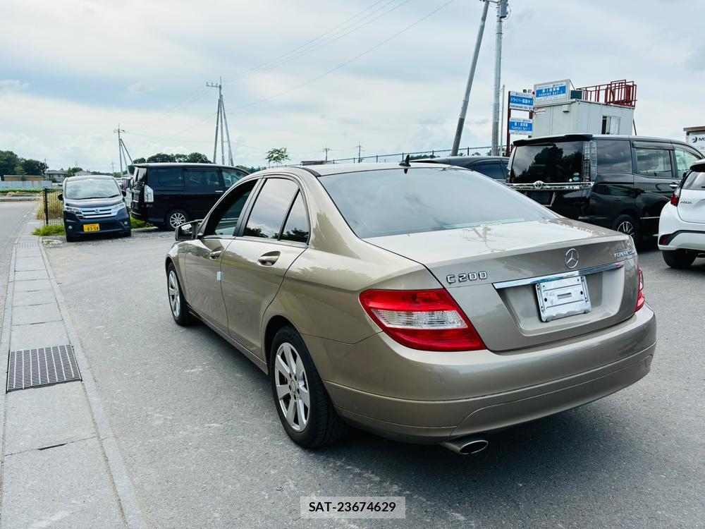 Mercedes Benz C-CLASS 2010-02 8351359-2