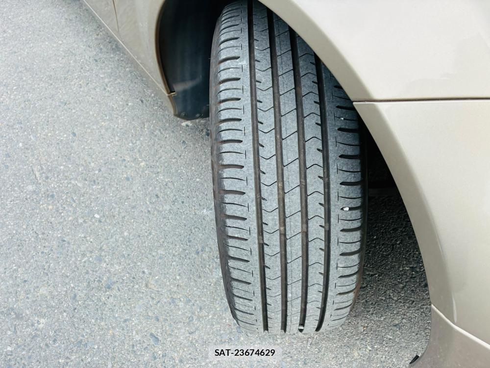 Mercedes Benz C-CLASS 2010-02 8351359-31