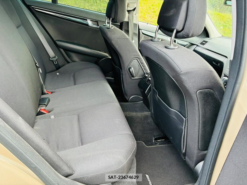 Mercedes Benz C-CLASS 2010-02 8351359-8