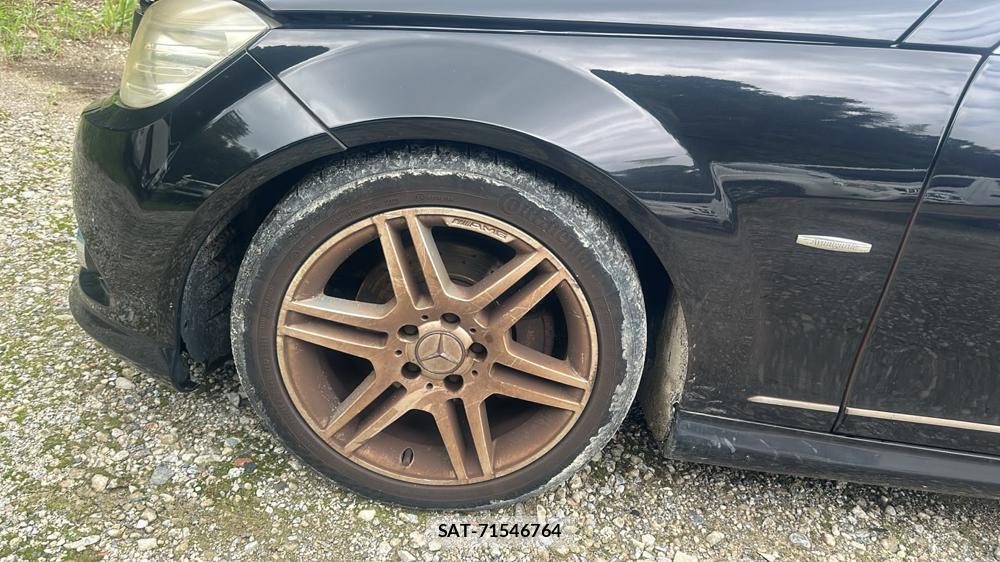 Mercedes Benz C-CLASS 2009-05 8469920-23