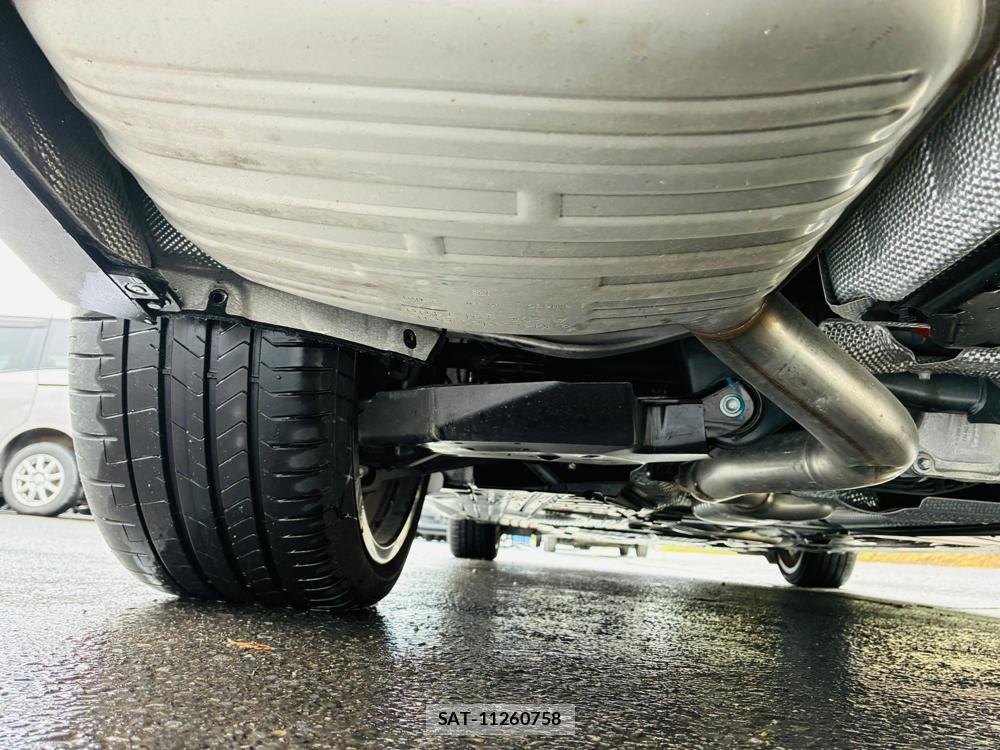 Mercedes Benz C-CLASS 2025-09 8697888-34
