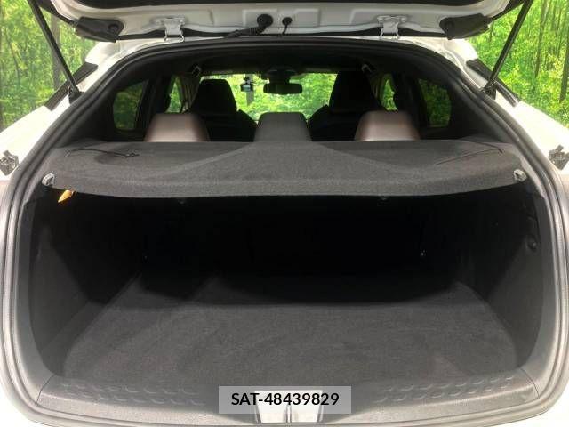 Toyota C-HR 2017-05 487953-13