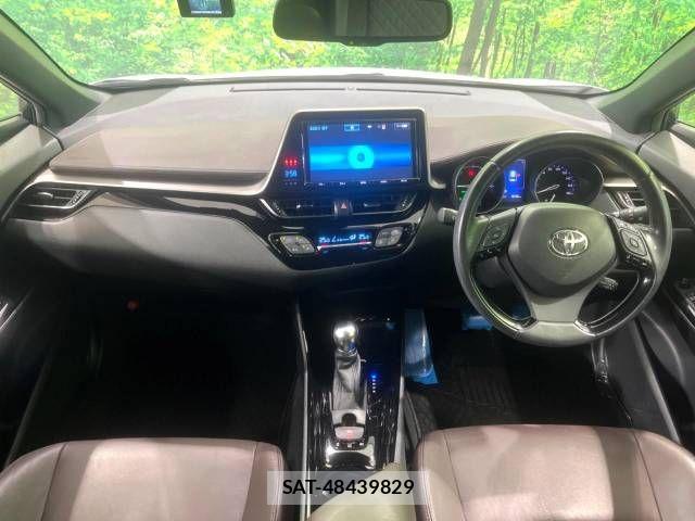Toyota C-HR 2017-05 487953-1