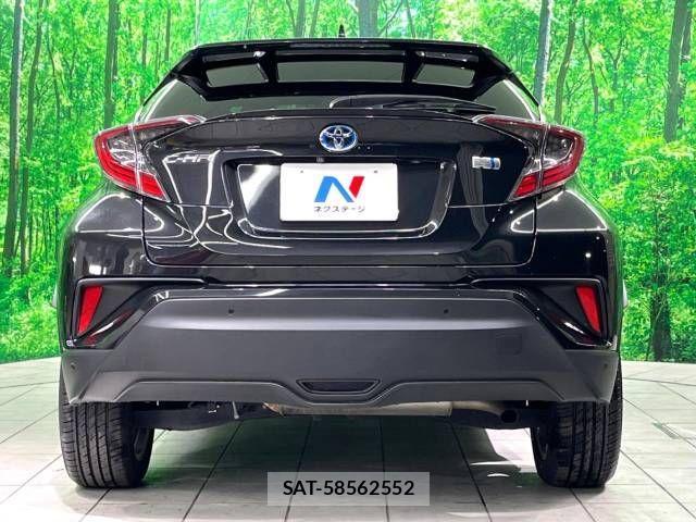 Toyota C-HR 2017-06 607897-15