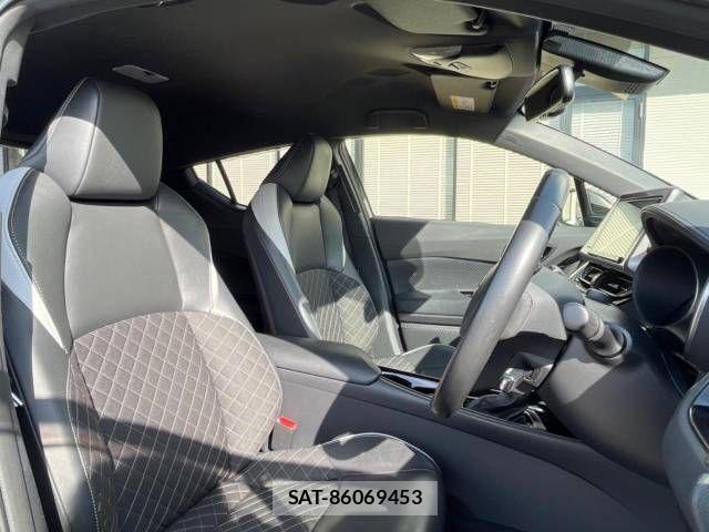 Toyota C-HR 2019-03 607923-9