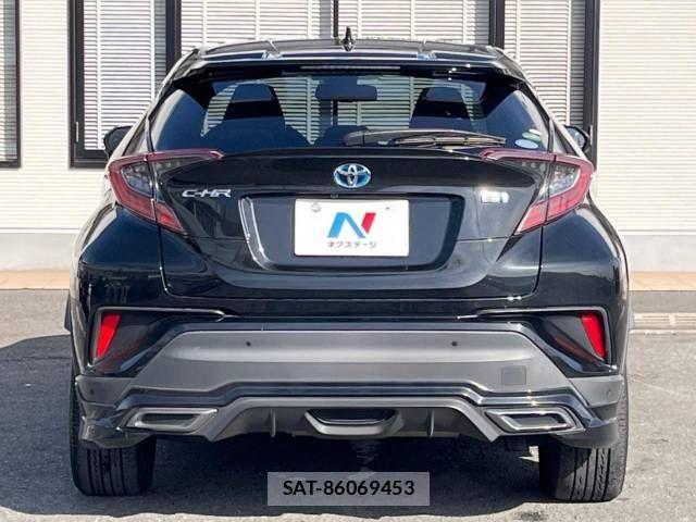 Toyota C-HR 2019-03 607923-16