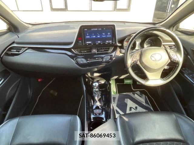 Toyota C-HR 2019-03 607923-1