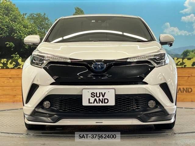 Toyota C-HR 2018-03 703297-14