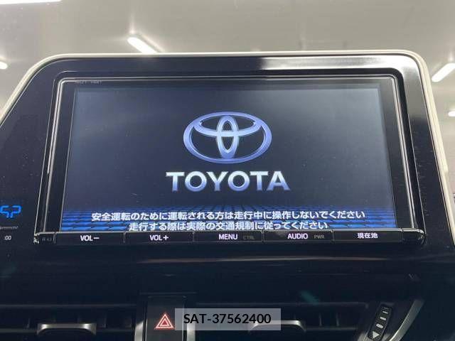 Toyota C-HR 2018-03 703297-2