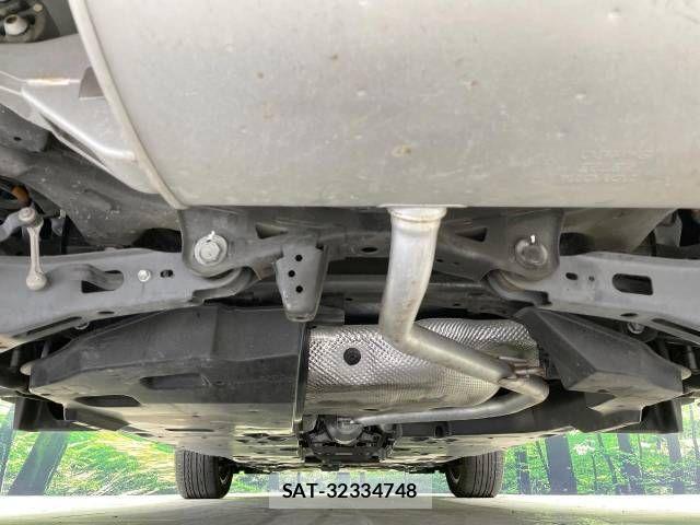 Toyota C-HR 2020-12 825497-18