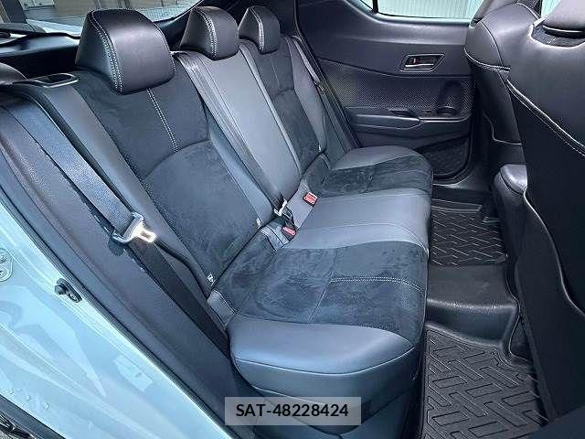 Toyota C-HR 2019-11 825488-5
