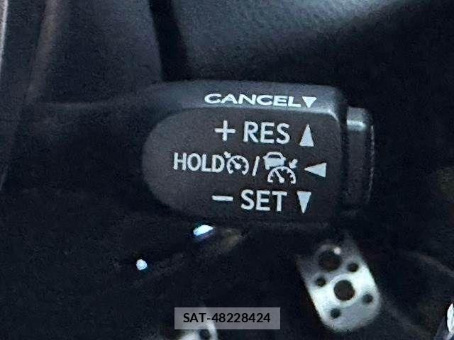 Toyota C-HR 2019-11 825488-6