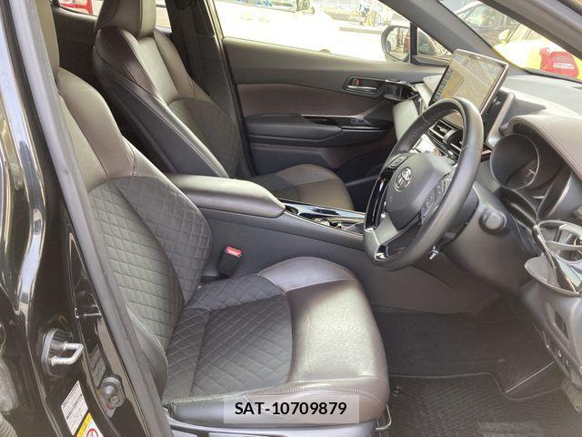 Toyota C-HR 2019-05 841869-9