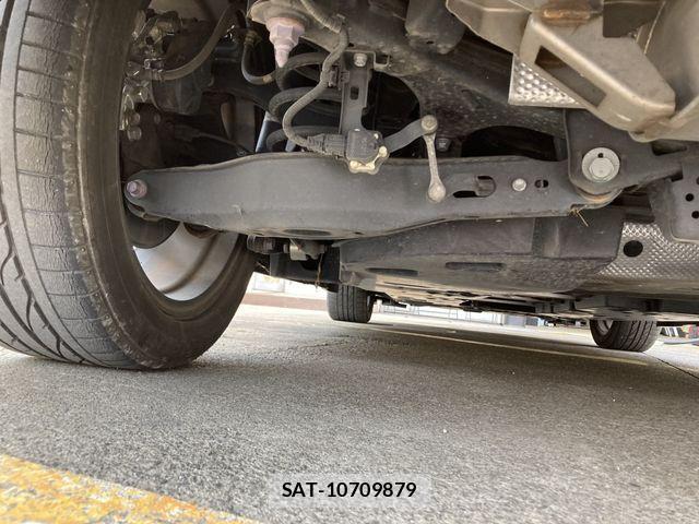 Toyota C-HR 2019-05 841869-28
