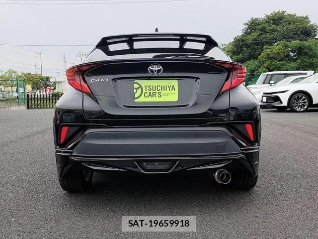 Toyota C-HR 2020-10 1039003-9
