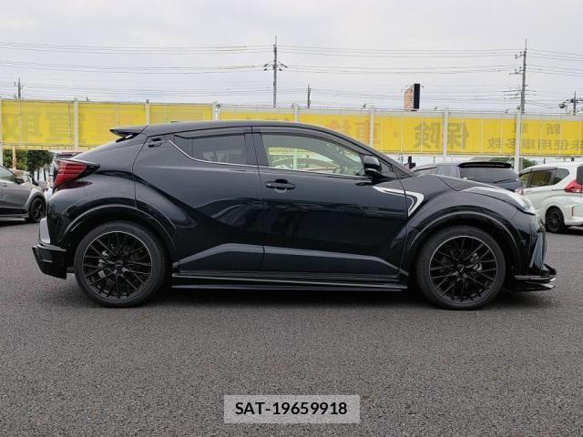 Toyota C-HR 2020-10 1039003-10