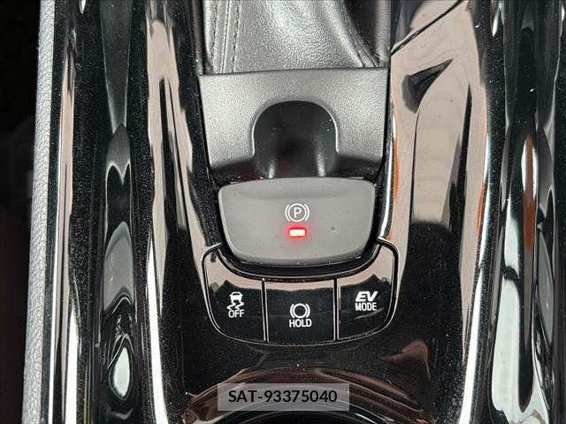 Toyota C-HR 2017-11 1166894-29