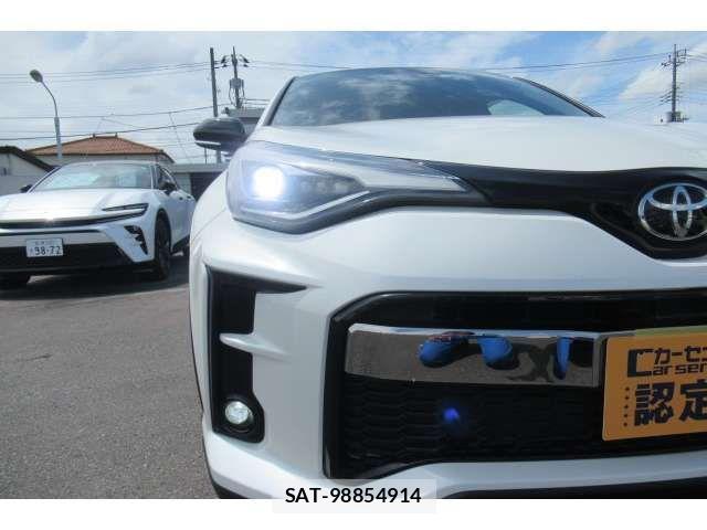 Toyota C-HR 2020-05 1205744-13