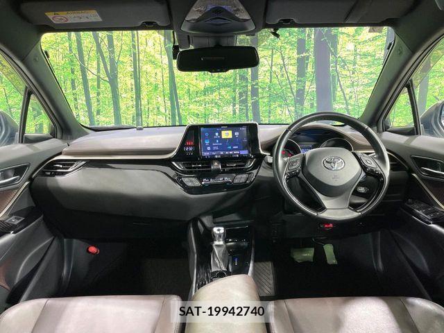 Toyota C-HR 2018-07 1214091-1