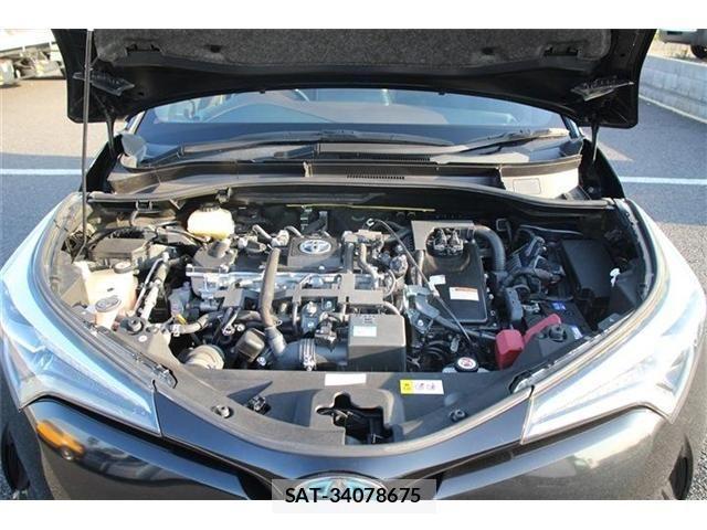 Toyota C-HR 2017-12 1219529-19