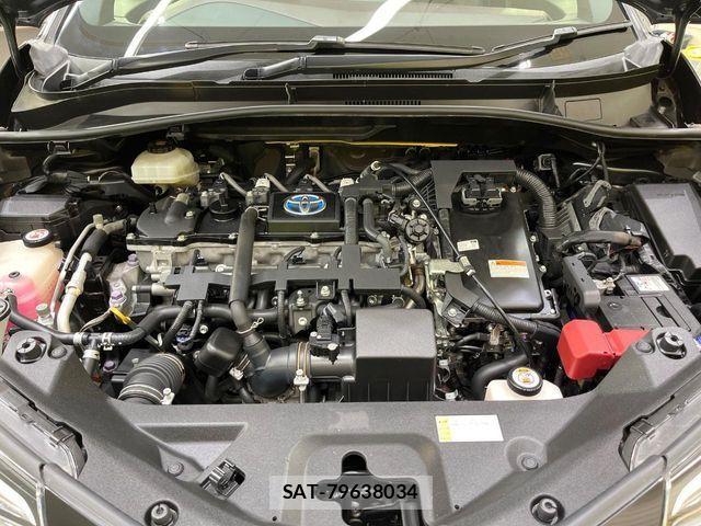 Toyota C-HR 2017-04 1301053-17