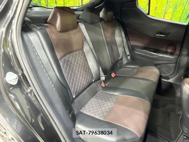 Toyota C-HR 2017-04 1301053-8