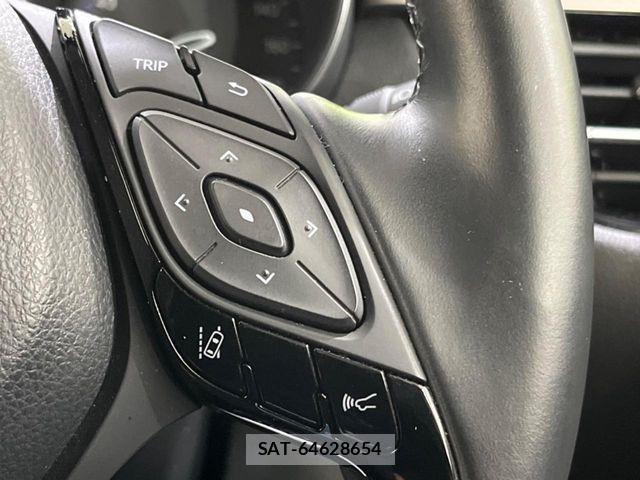 Toyota C-HR 2019-03 1317908-4