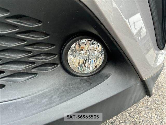 Toyota C-HR 2018-03 1317907-23