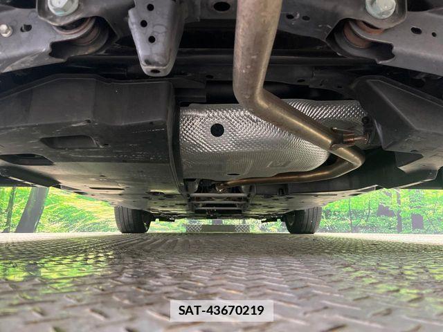 Toyota C-HR 2018-09 1416388-18