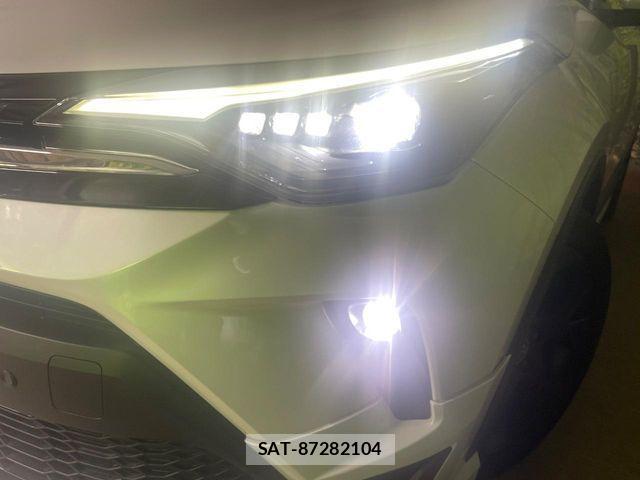 Toyota C-HR 2022-07 1471432-11