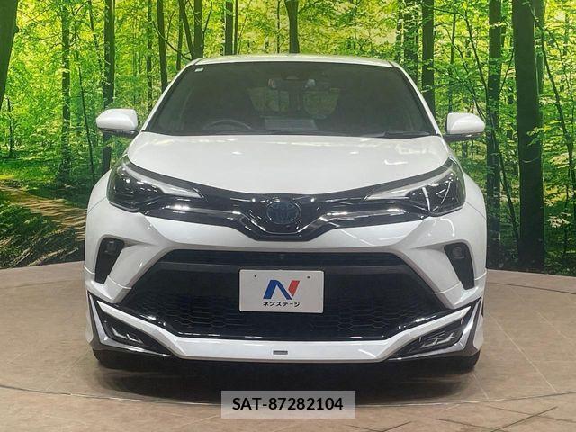 Toyota C-HR 2022-07 1471432-13