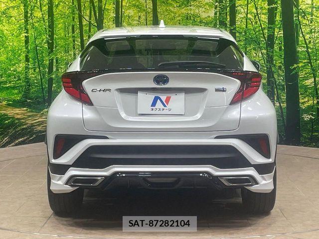 Toyota C-HR 2022-07 1471432-14