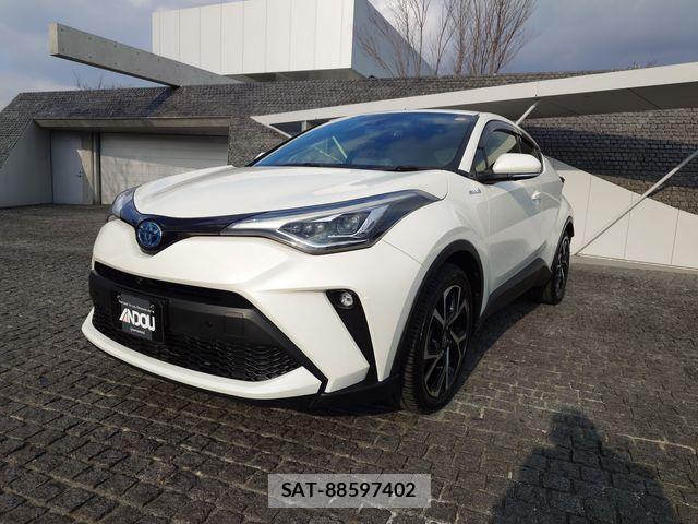 Toyota C-HR 2020-08 3064384-0