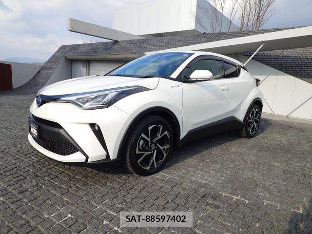 Toyota C-HR 2020-08 3064384-1