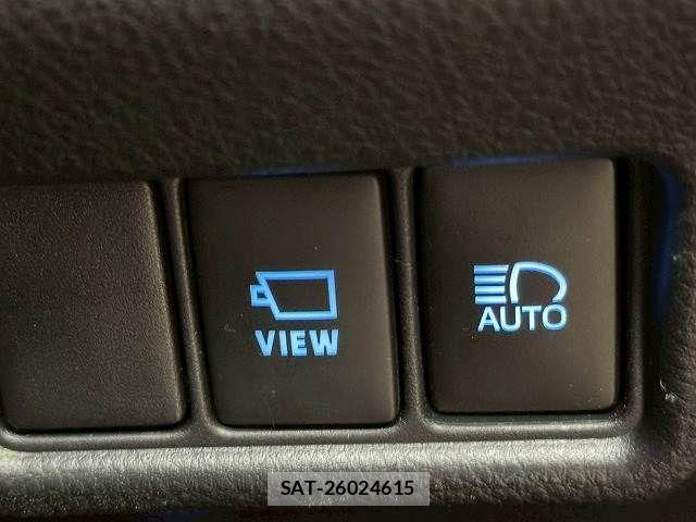Toyota C-HR 2020-11 3064386-10