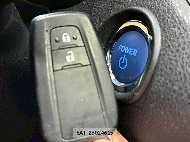 Toyota C-HR 2020-11 3064386-11