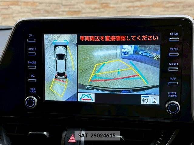 Toyota C-HR 2020-11 3064386-3