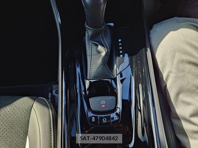Toyota C-HR 2021-05 3064383-18