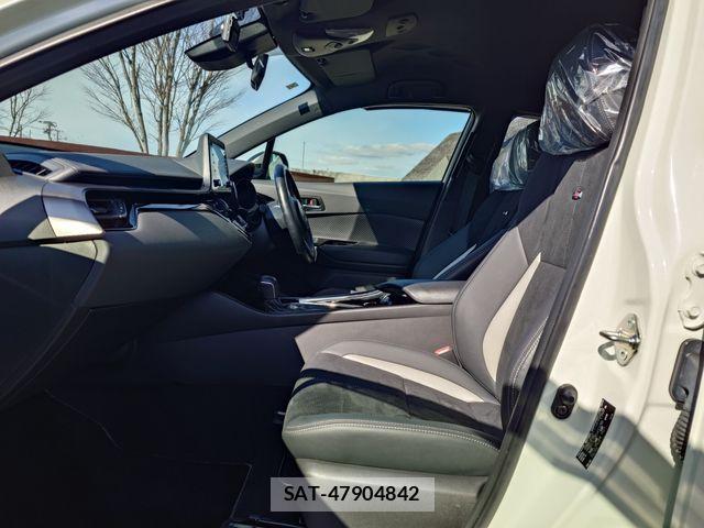 Toyota C-HR 2021-05 3064383-20