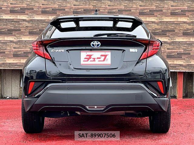 Toyota C-HR 2023-02 3371469-22